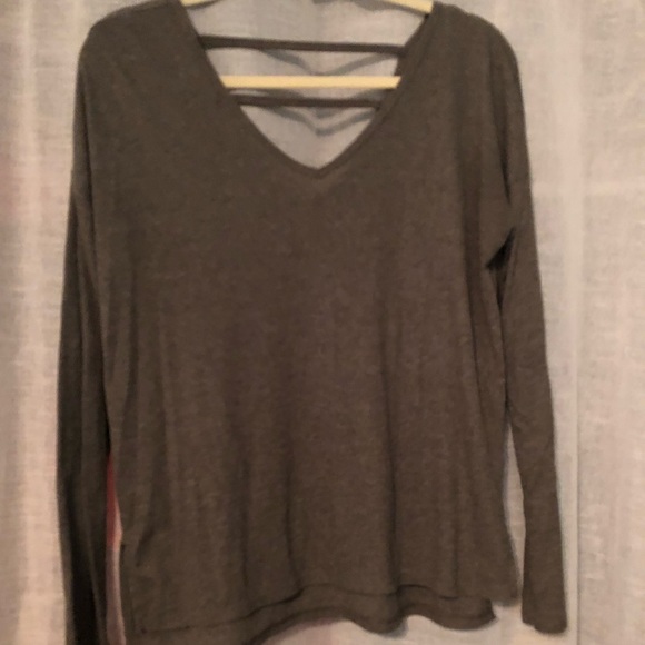 SO Tops - ❤️❤️ 4/$15 Long sleeve T-shirt